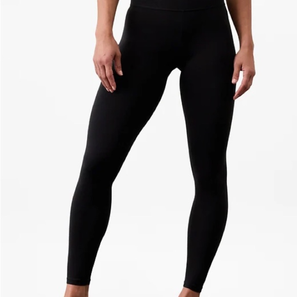 Athleta Women's Capri Black Elevation Leggings